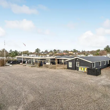 Holiday home Amazing In Struer With Wifi